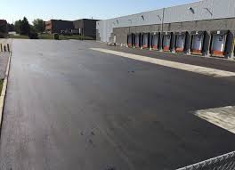 Best Asphalt Driveway Installation  in Pawnee, IL